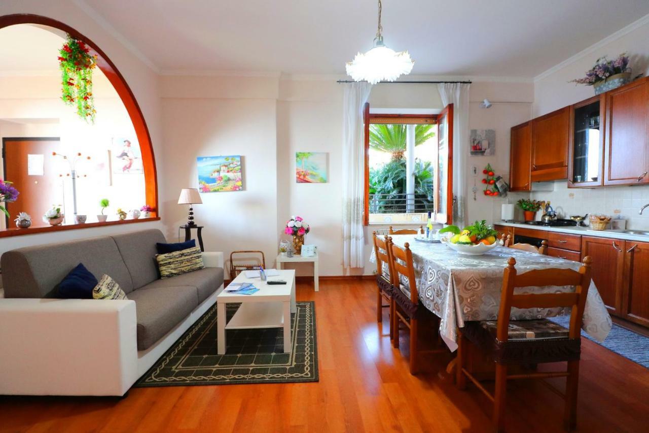La Rosa Del Sud - De Vivo Realty Sorrento公寓 外观 照片